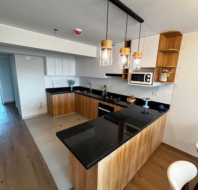 DUPLEX 1002 Paseo Jazmines Linsidro (2) f (3)